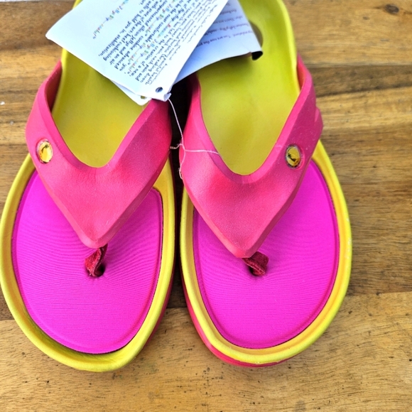 Hawaiian Jellys Ultra Comfort Mango Fruit Unisex  Sandals Women's Size 6 - Picture 4 of 15